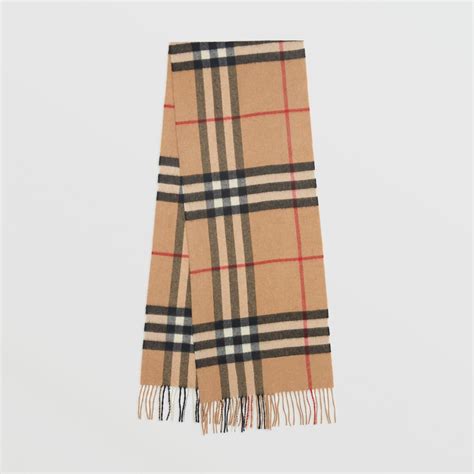 chechk burberry come nasce|burberry cashmere check.